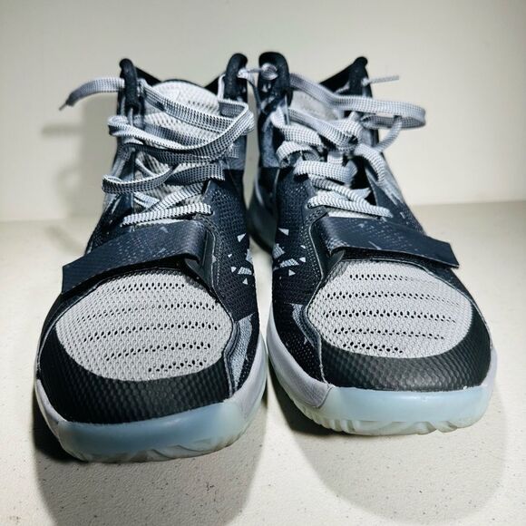 Nike KD Trey 5 III PRM, 749379-001, Gray, Mens Basketball Shoes, Size 12 - Picture 3 of 7